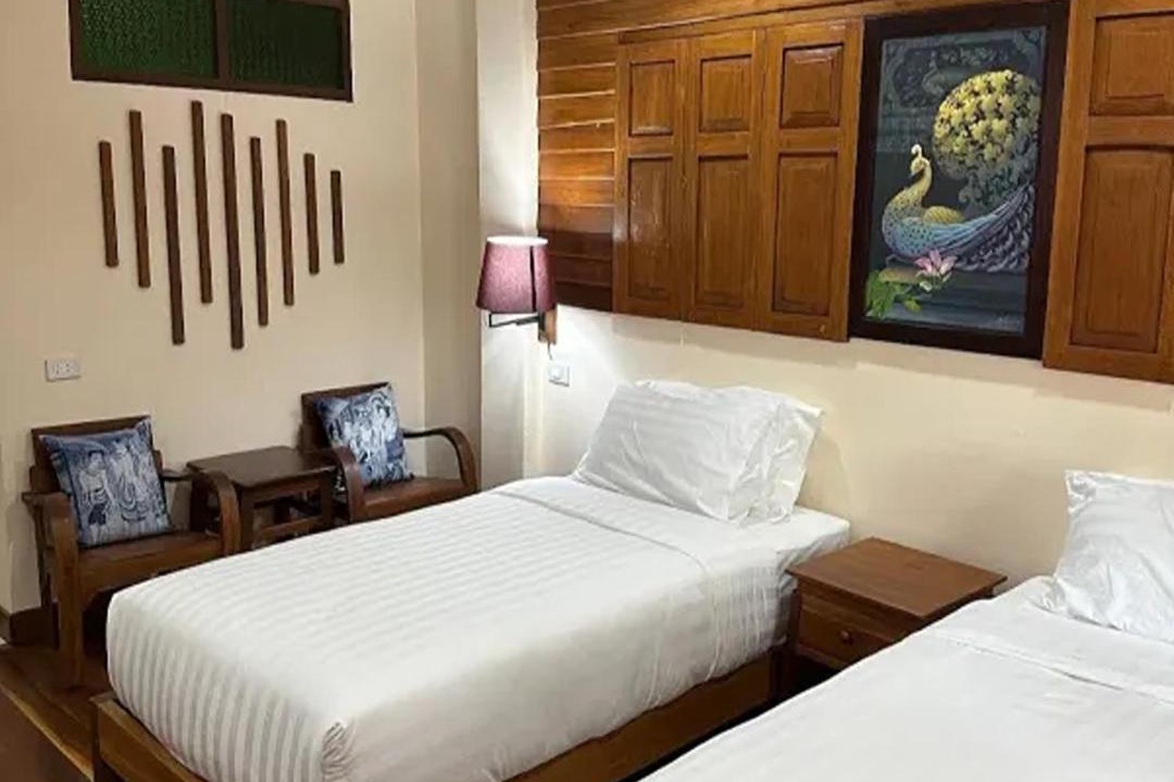 Nang Lae Hotel | Baan Yung Hill Resort