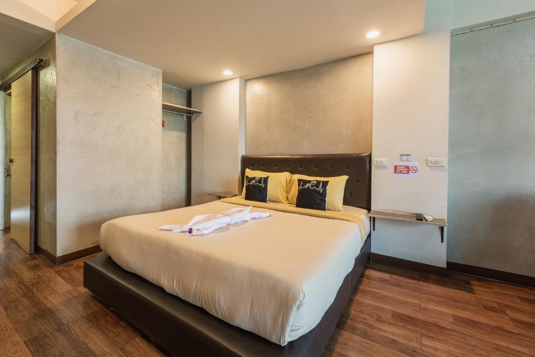 Racha Thewa Apartment | BKK39 Airport Hotel