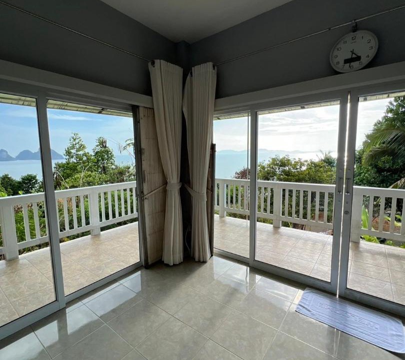 Sikao Apartment | The Sunny Hill Sunset Suite