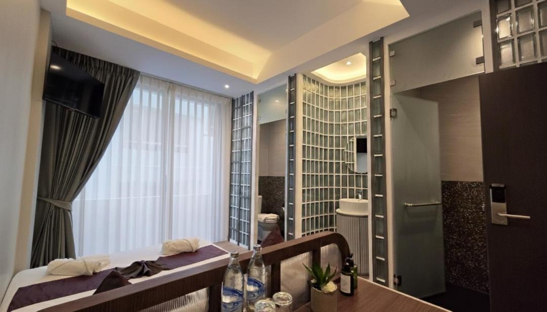 Thanon Phetchaburi Hotel | Warm Pillow Hotel Bangkok