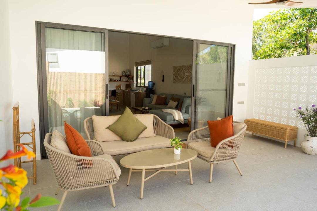 Srithanu Villa | Baan Sook Villa Bright Private Pool