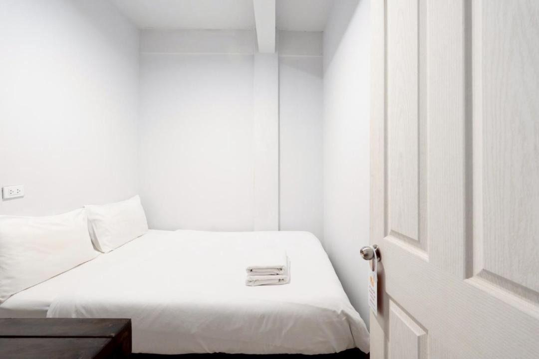 Wat Bowon Niwet Apartment | XXEve Room Khaosan Domon