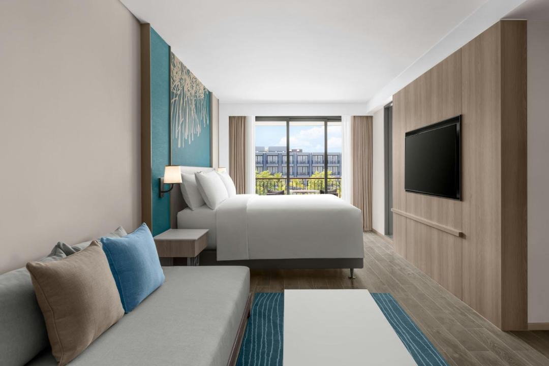 Chalong Hotel | Courtyard by Marriott Phuket Chalong Bay Resort