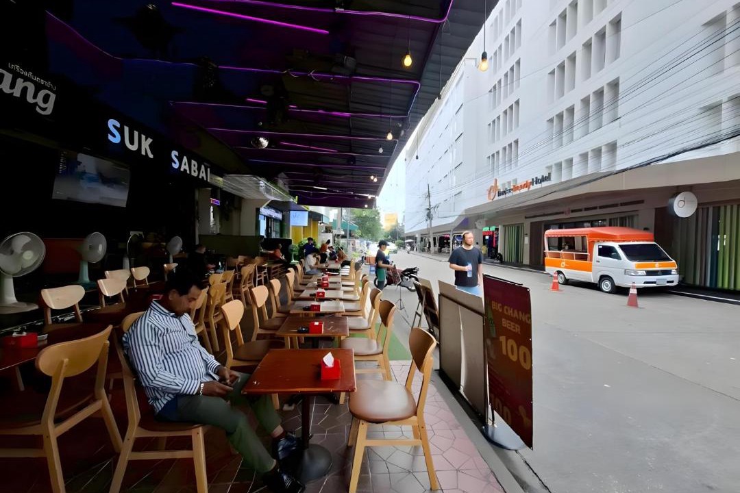 Talat Yot Apartment | XX The Hidden Khaosan Road - เดอะ ฮิดเด้น ถนนข้าวสาร