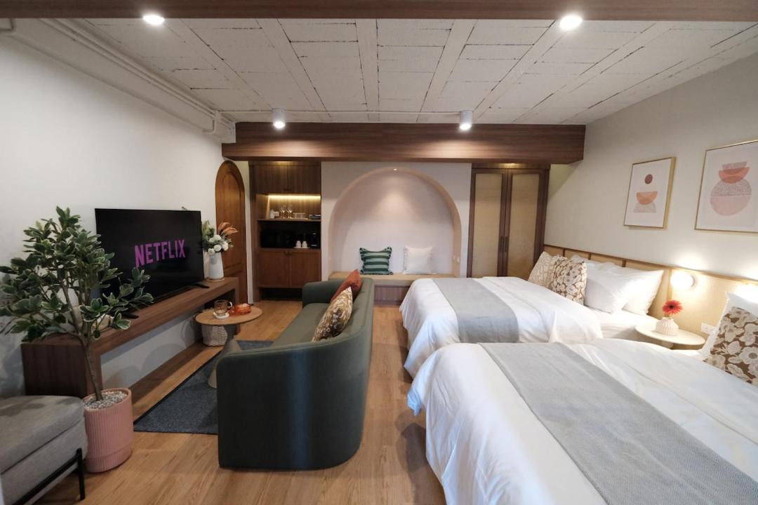 Bang Rak Apartment | The Shantipan Mandala - Cozy City Retreat 400m from BTS Station