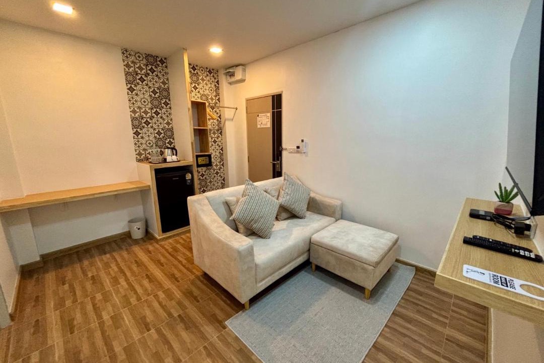 Jomtien Hotel | Charm Hostel at Pratumnak