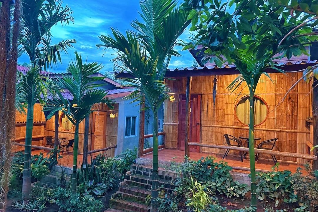 Mok Cham Pae House | ลุงนะ โฮมสเตย์ ปางอุ๋ง แม่ฮ่องสอน