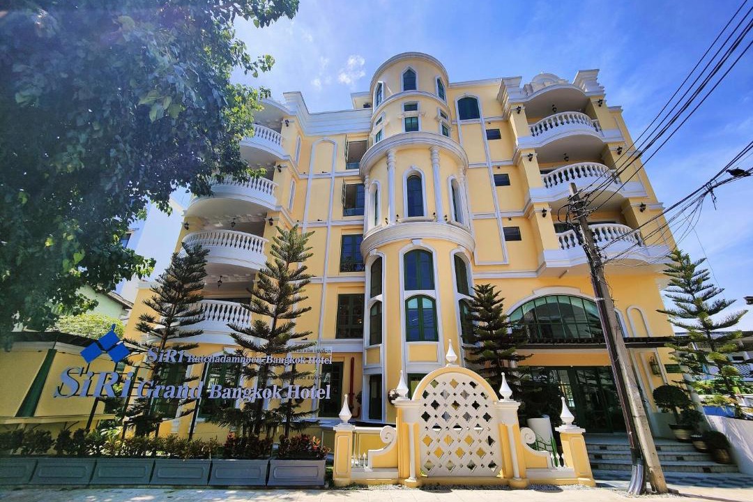 Wat Bowon Niwet Hotel | Siri Ratchadamnoen Bangkok Hotel