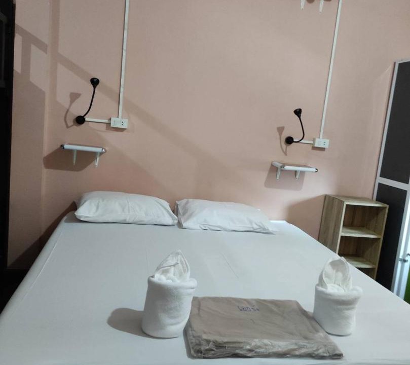 Maha Phruttharam Hostel | Urban Hostel Bangkok
