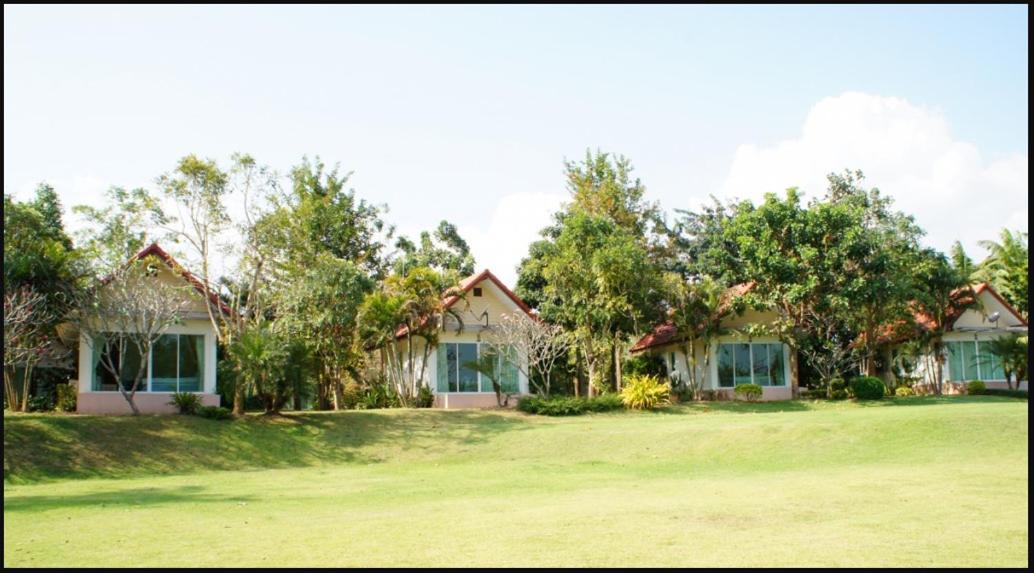 Tha Yang Hotel | Vimannam Resort