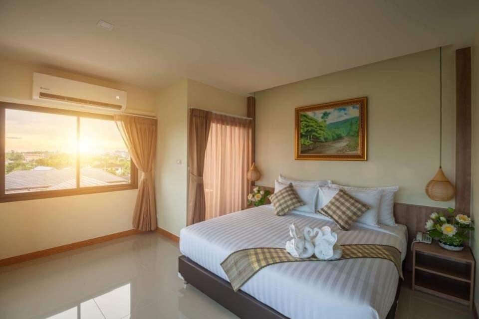Nakhon Si Thammarat Hotel | Pura Nakhon Hotel