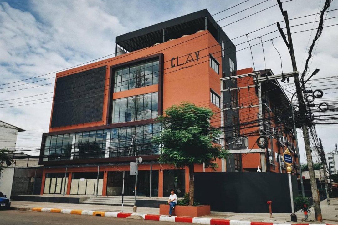 Mak Khaeng Hotel | Clay Hotel Udonthani