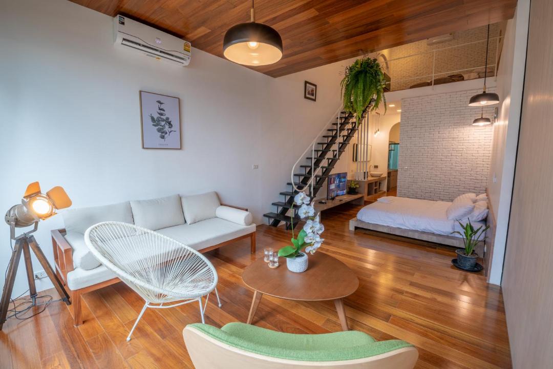 Bangkok Central Business District Apartment | Corner Villa