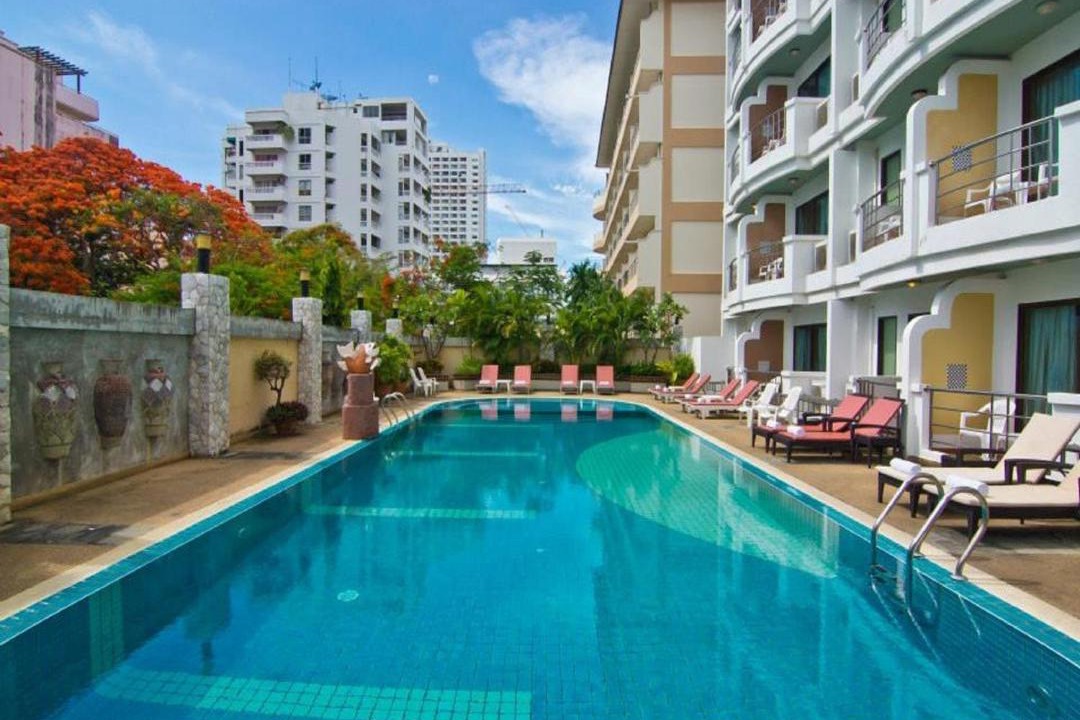 Central Pattaya Hotel | Best Beach Villa