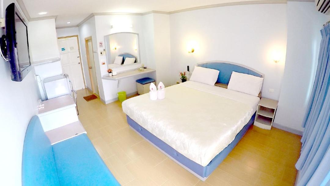 Nakhon Sawan Hotel | P.A. Place Hotel