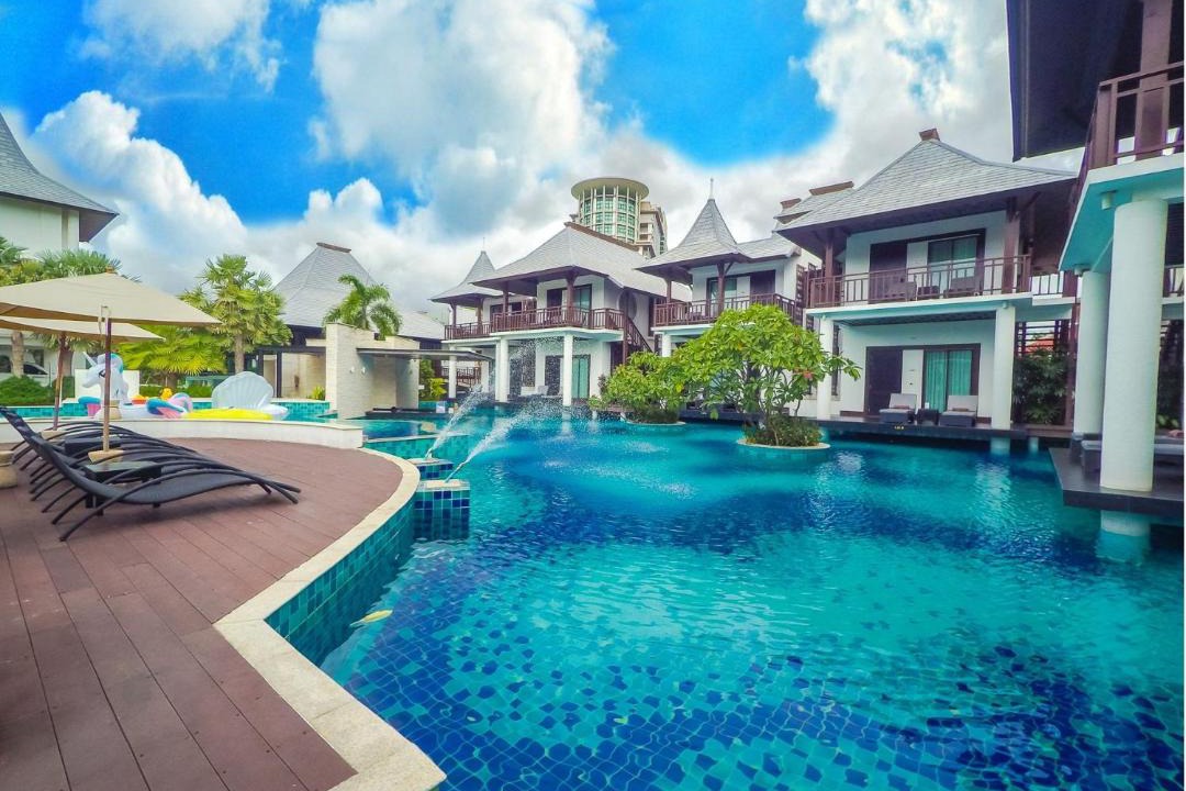 North Pattaya Hotel | Z Through By The Zign