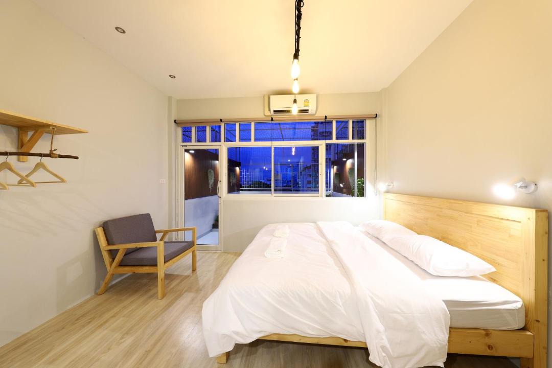 Siriraj Hostel | Ekanake hostel
