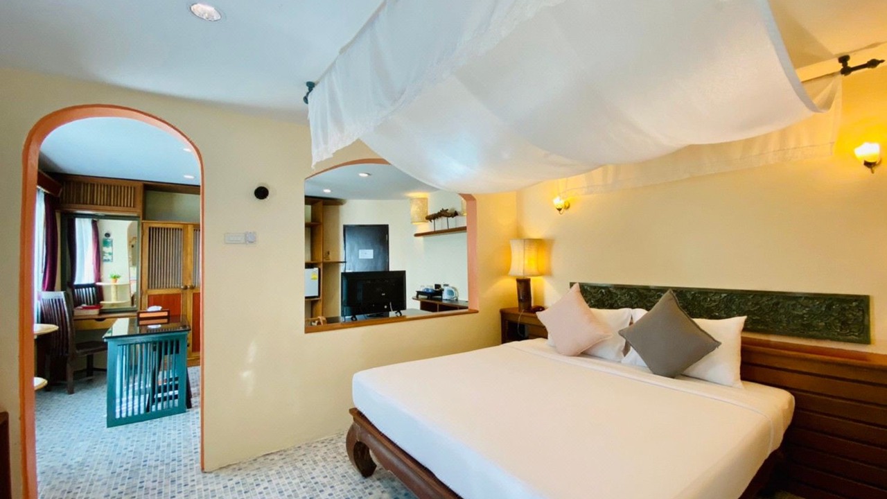 Photo of Bedroom in Chalong