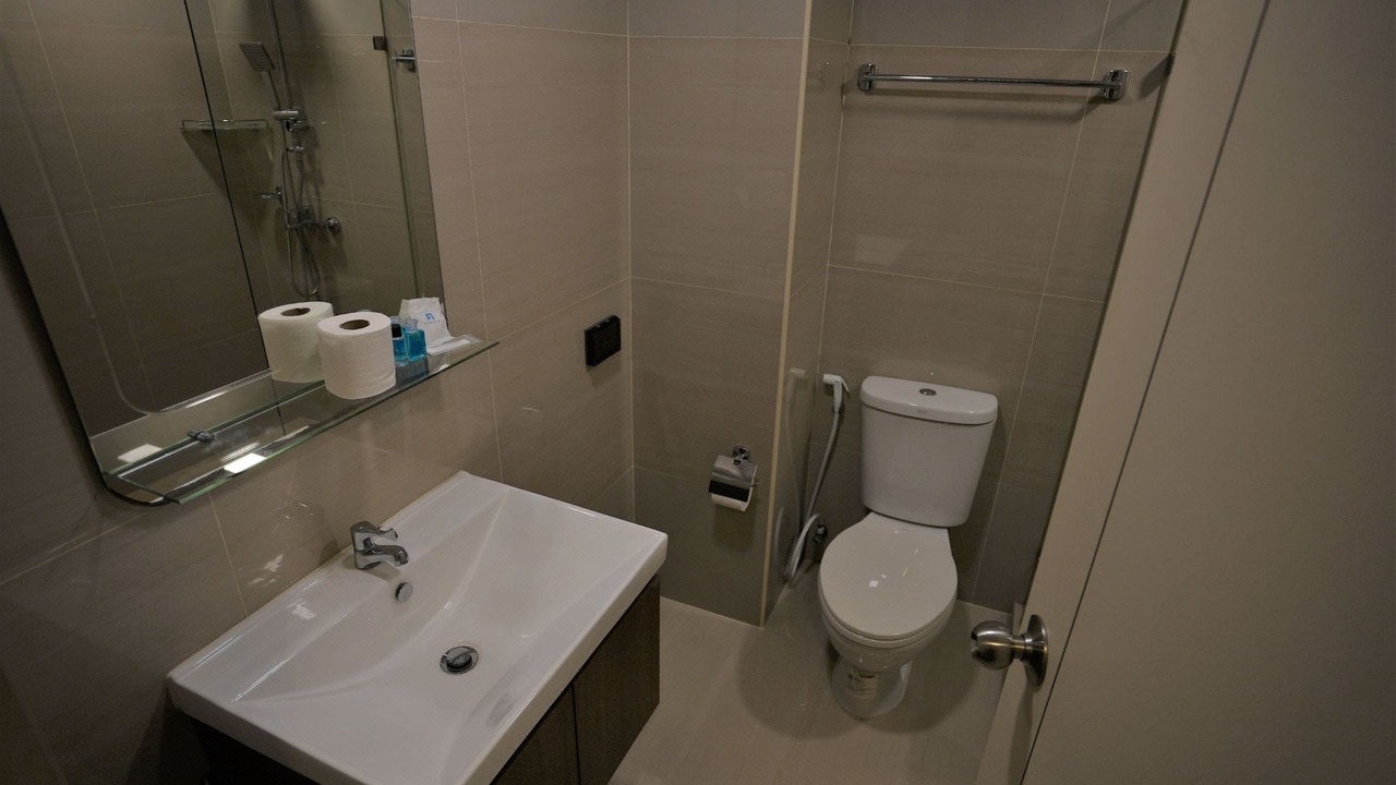 Photo of Bathroom in Din Daeng