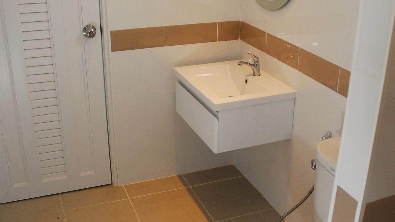 Photo of Bathroom in Khlong Toei