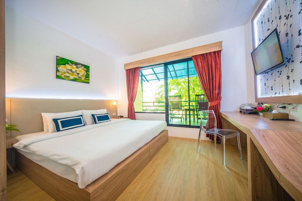 Photo of Bedroom in Chalong