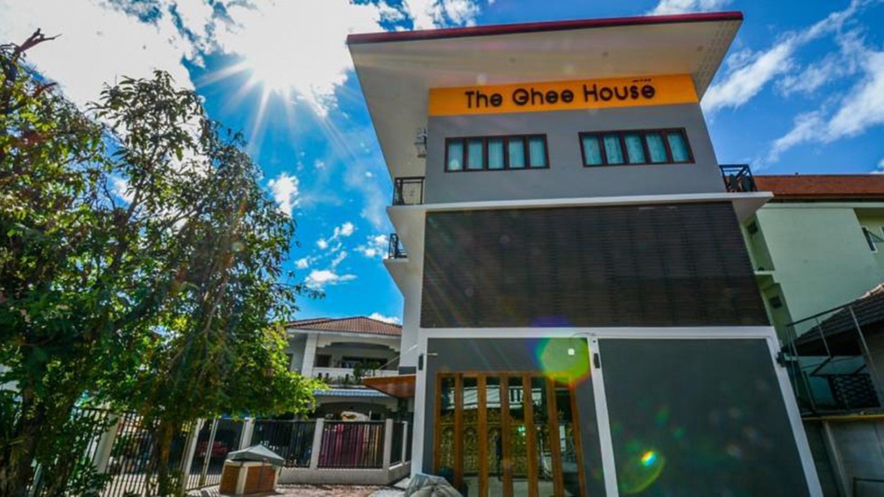 Photo of Buildings in Thapae