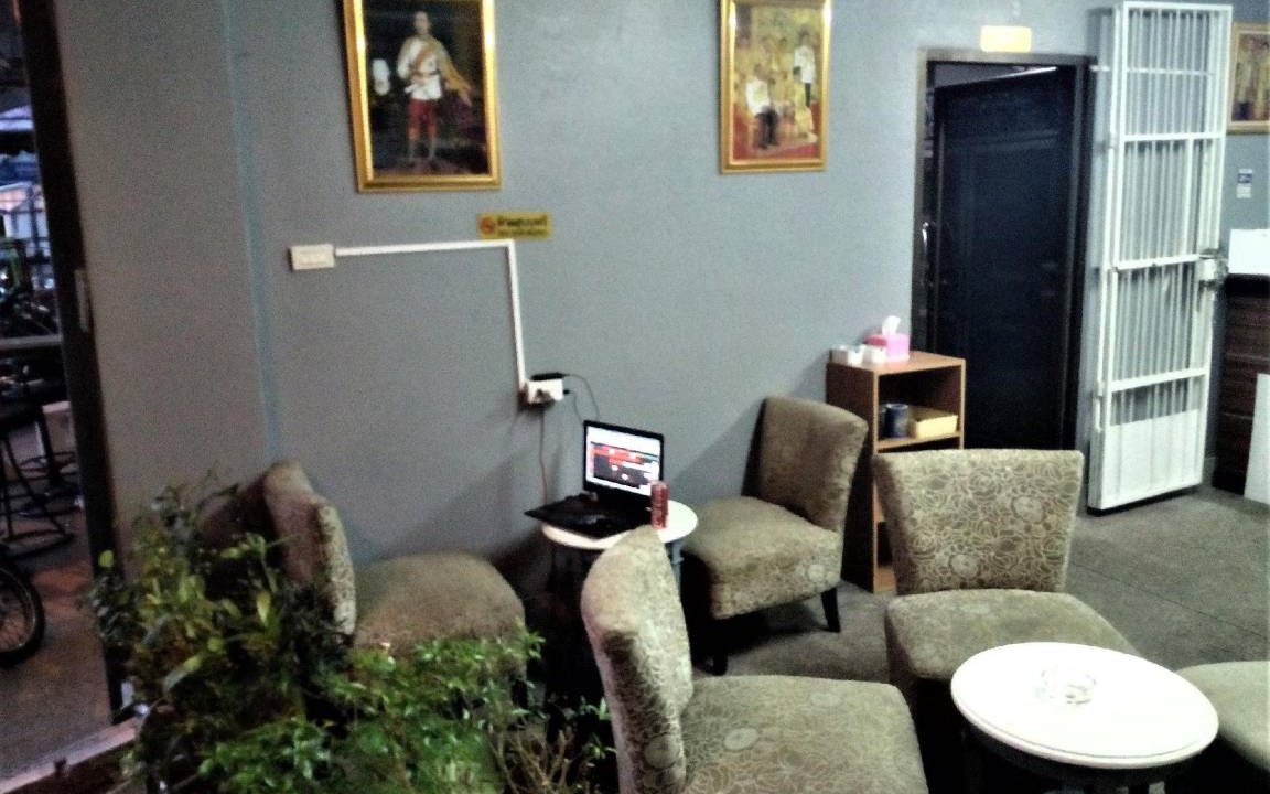 Photo of Livingroom in Nanai Road