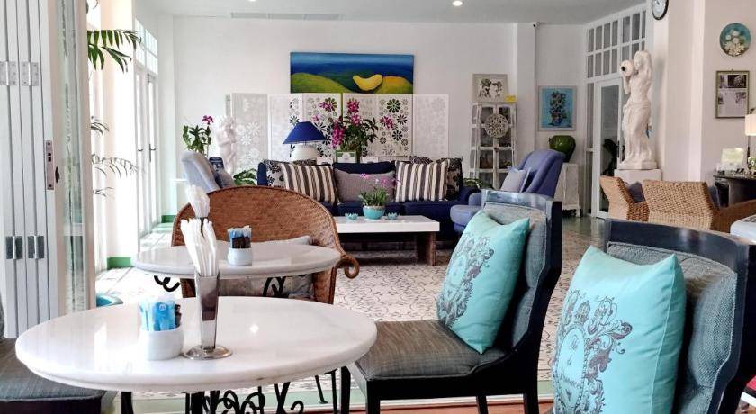Photo of Livingroom in Old Phuket Town