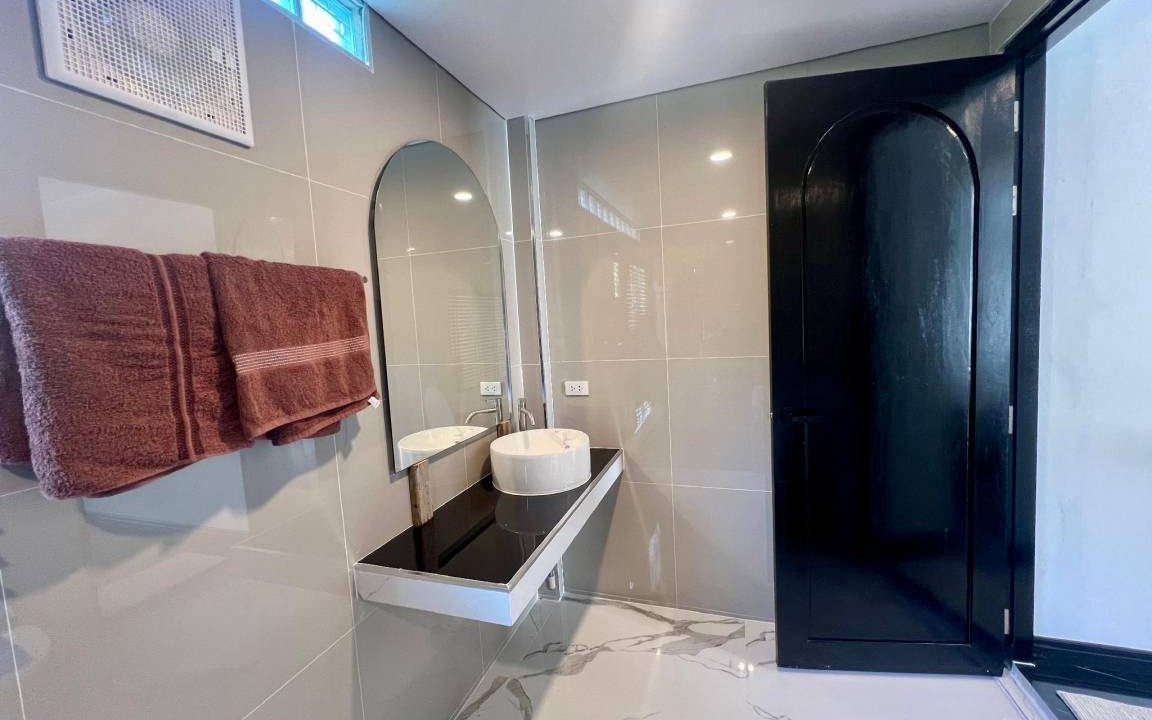 Photo of Bathroom in Thep Kasattri