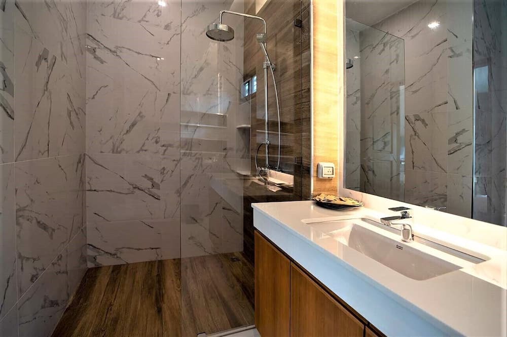 Photo of Bathroom in Chalong