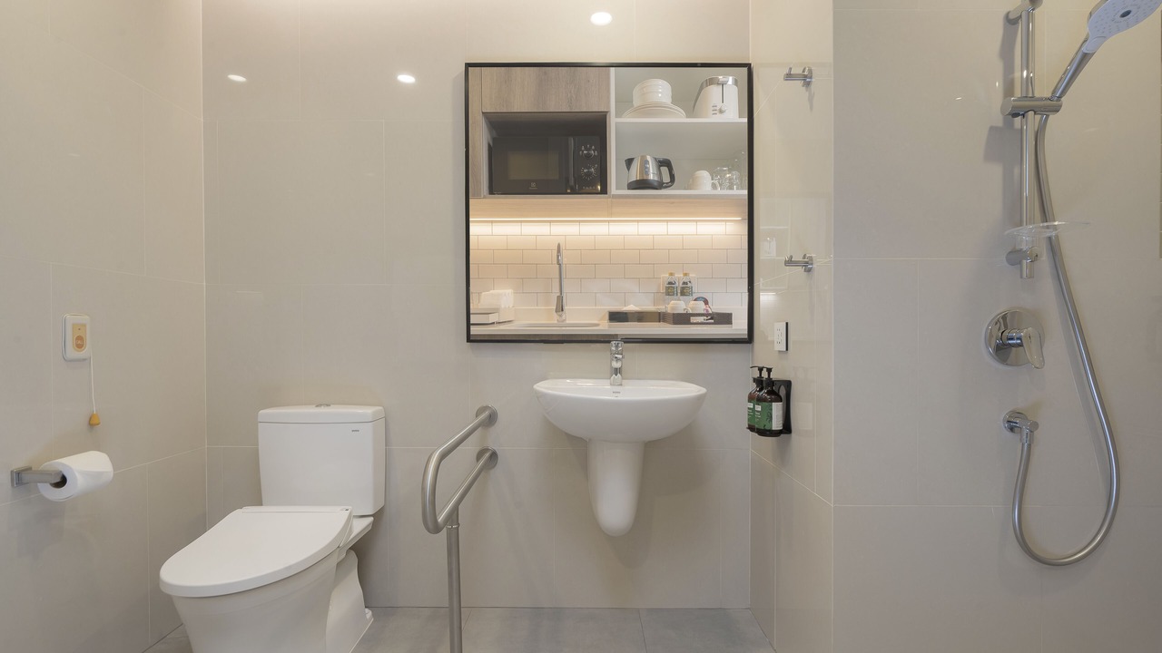 Photo of Bathroom in Khlong Tan
