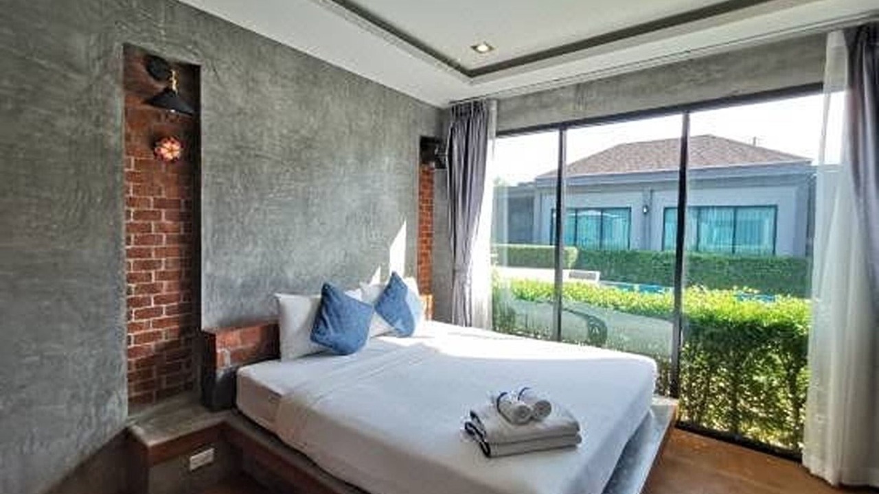 Photo of Bedroom in Chalong