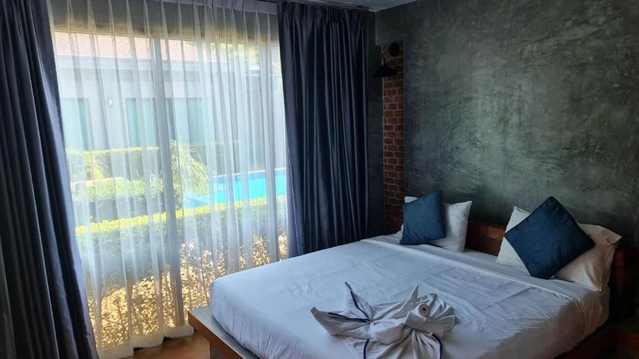 Photo of Bedroom in Chalong