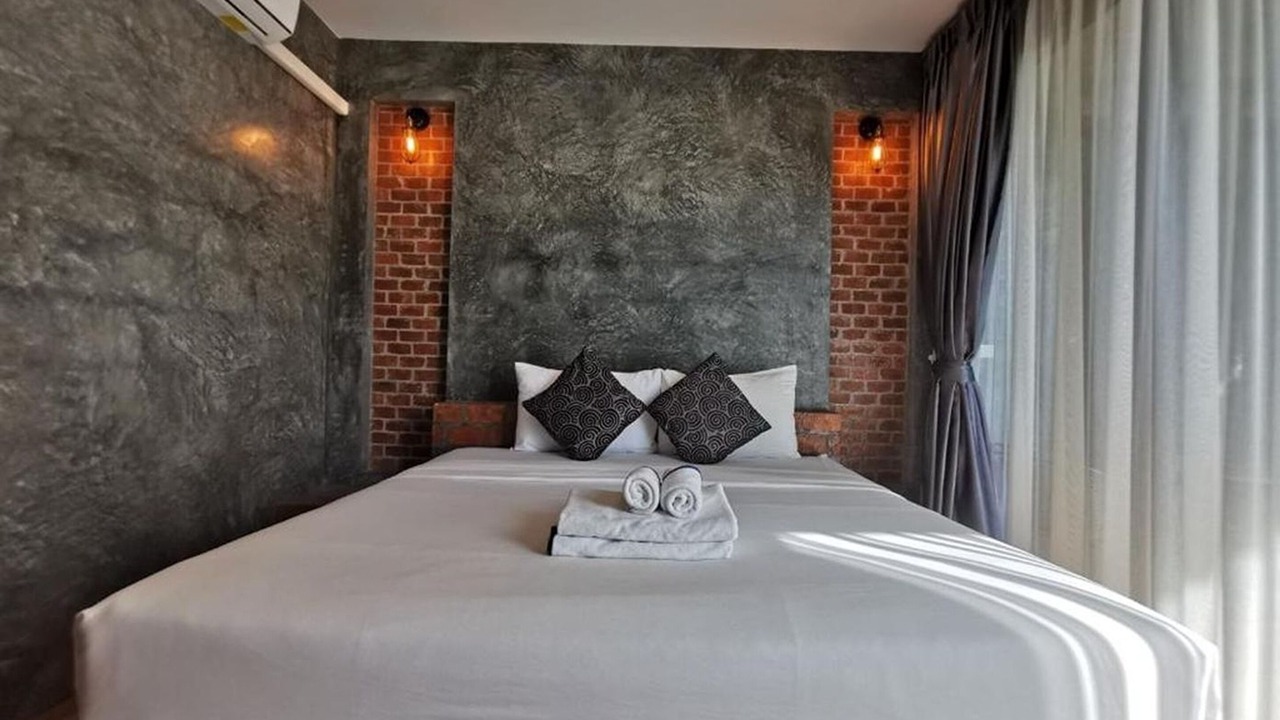 Photo of Bedroom in Chalong
