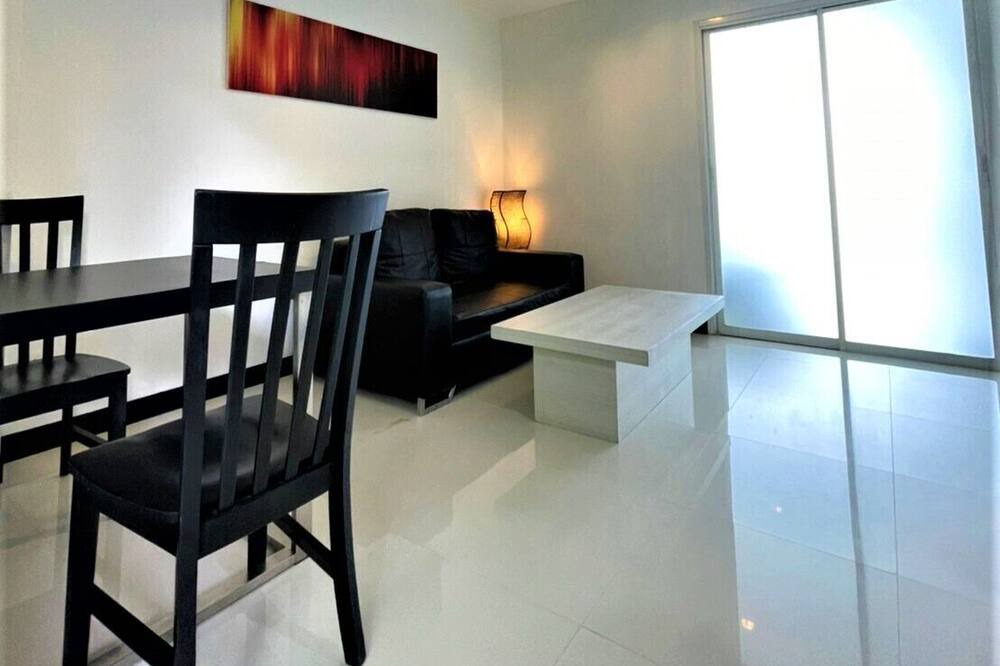 Photo of Livingroom in Kathu