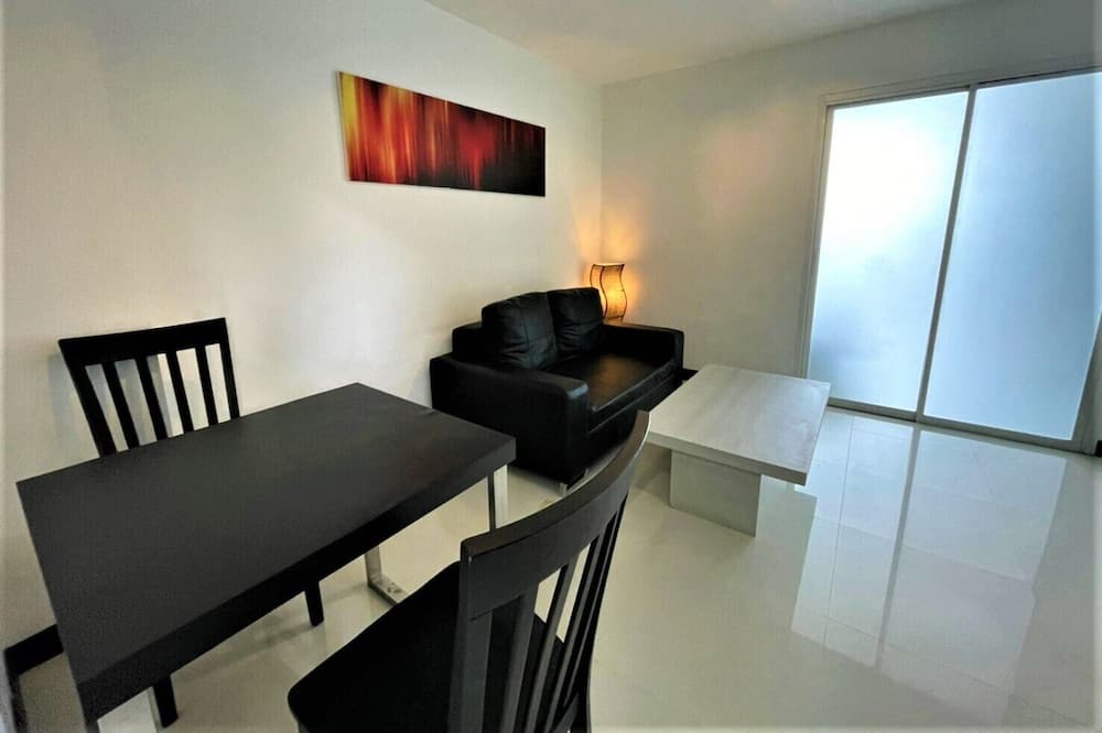 Photo of Livingroom in Kathu