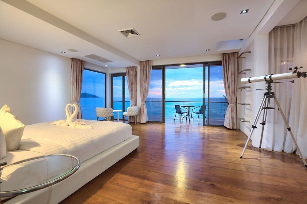 Photo of Bedroom in Lipa Noi