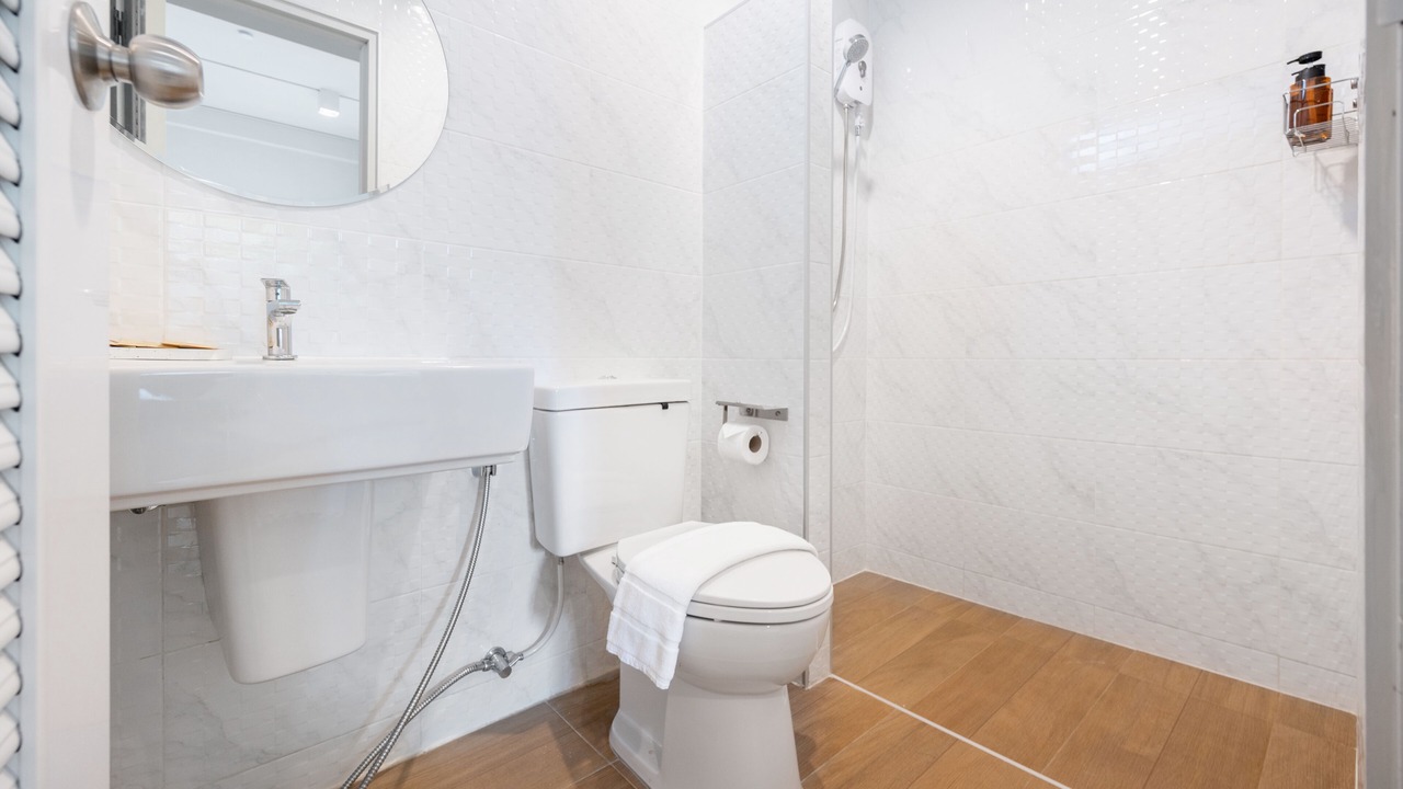 Photo of Bathroom in Rama 9