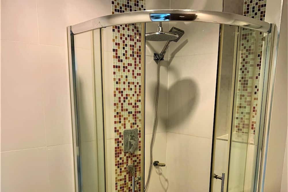 Photo of Bathroom in Wichit