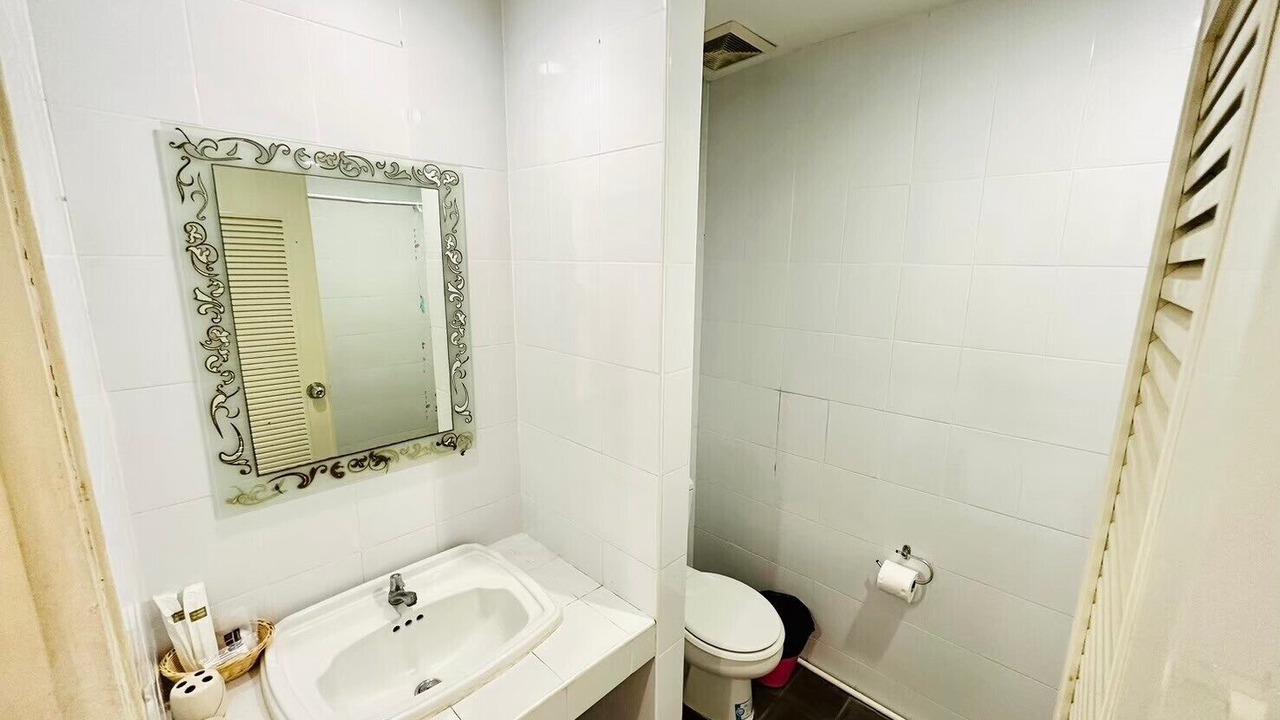 Photo of Bathroom in Kata