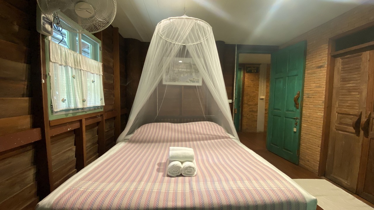 Photo of Bedroom in Samoeng