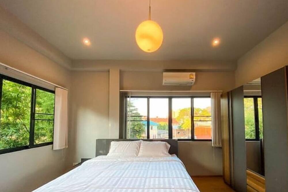 Photo of Bedroom in Su Thep