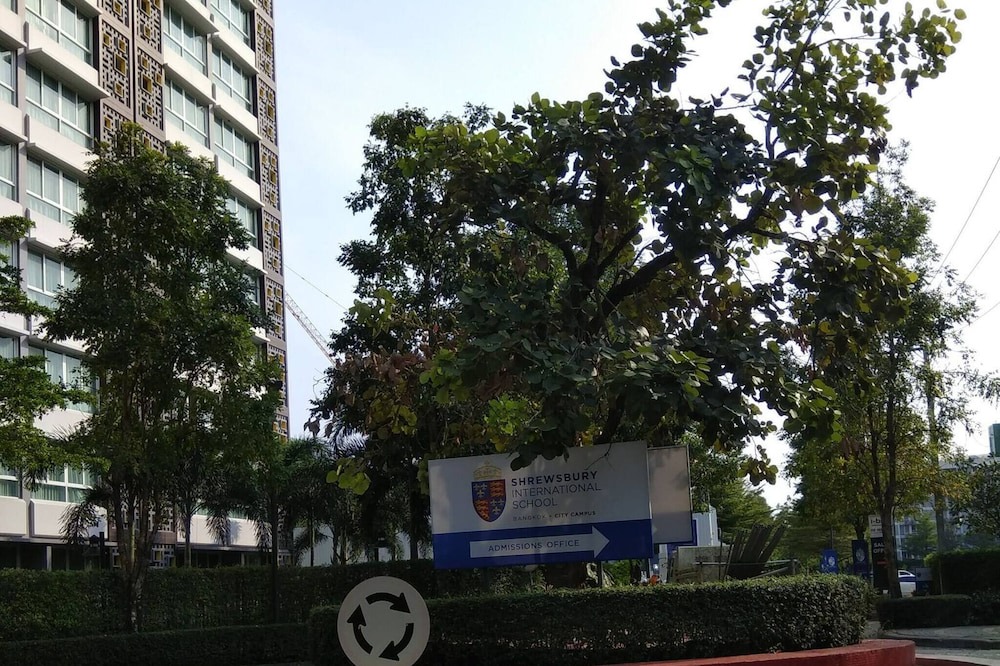 Photo of Outdoor in Huai Khwang