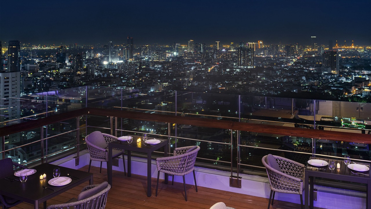 Photo of Patio Balcony in Yan Nawa
