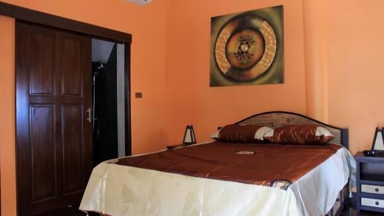 Photo of Bedroom in Maret