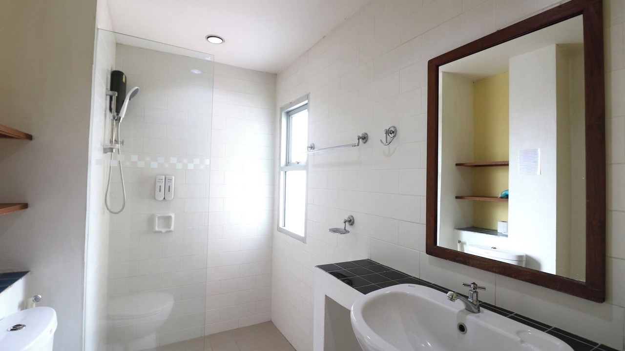 Photo of Bathroom in Ramkhamhaeng