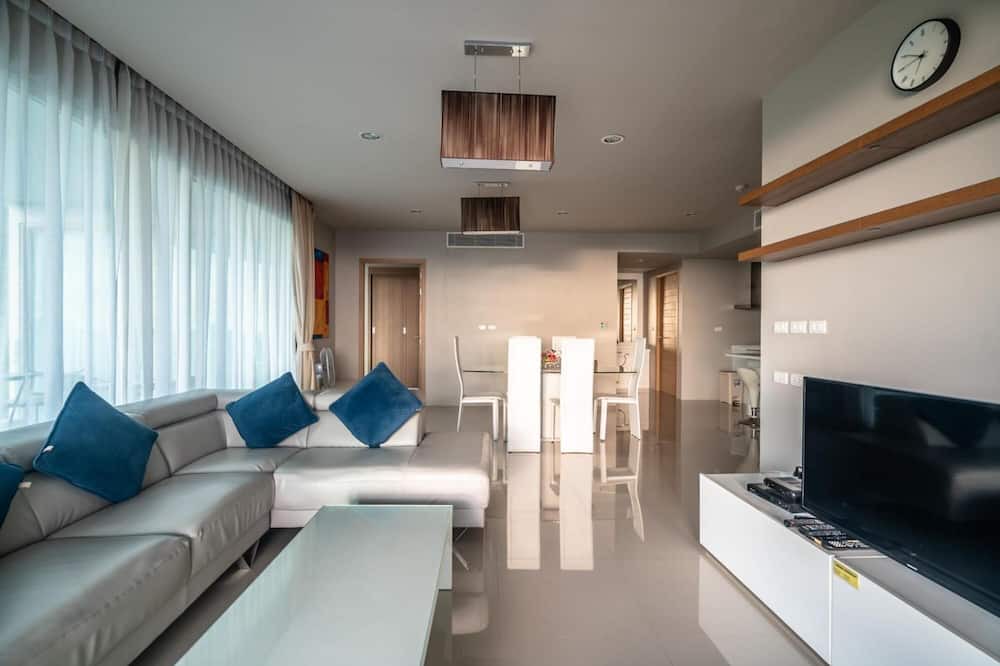 Photo of Livingroom in Karon