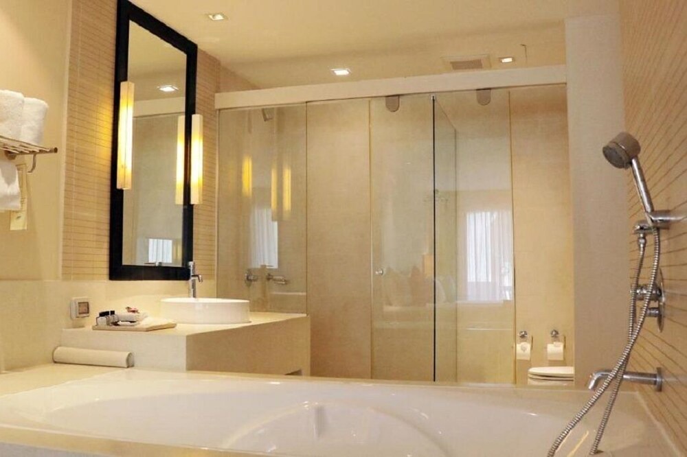 Photo of Bathroom in Khuekkhak