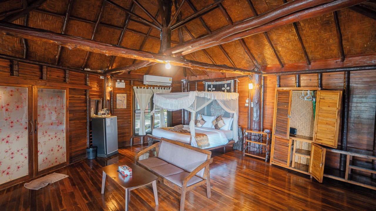 Photo of Bedroom in Nuea Khlong