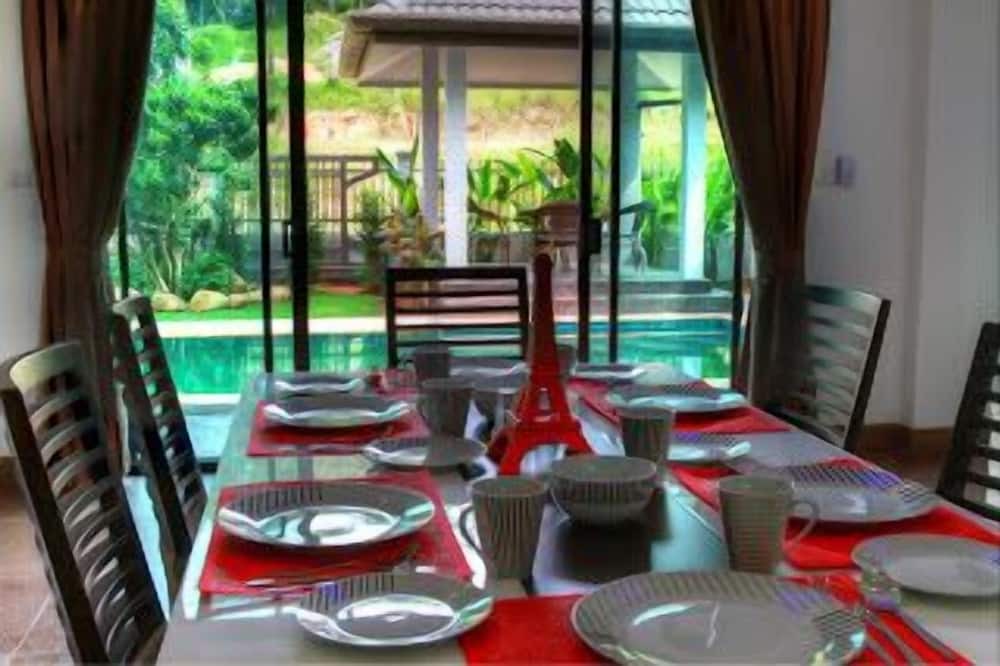 Photo of Outdoor in Chalong